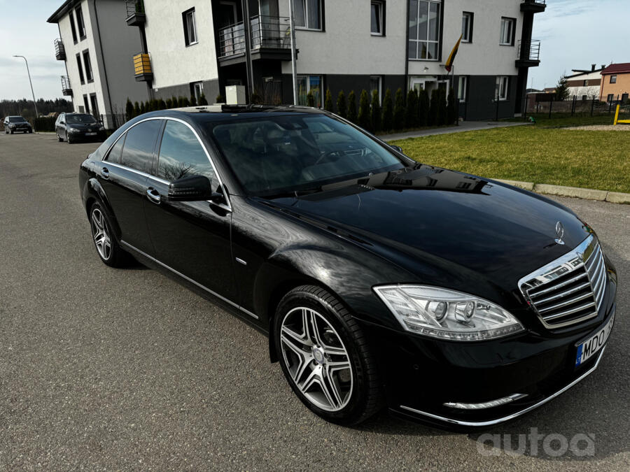 Mercedes-Benz S-klas (w126)