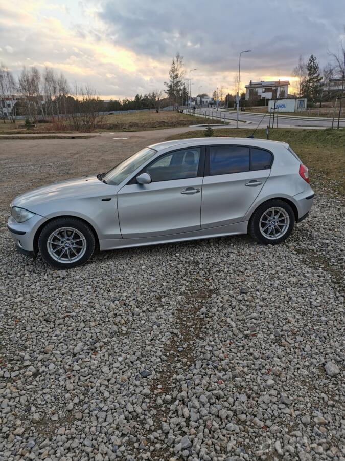 BMW 1 Series E81-E88