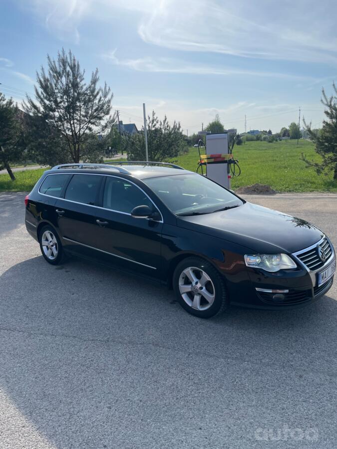 Volkswagen Passat B6 wagon 5-doors
