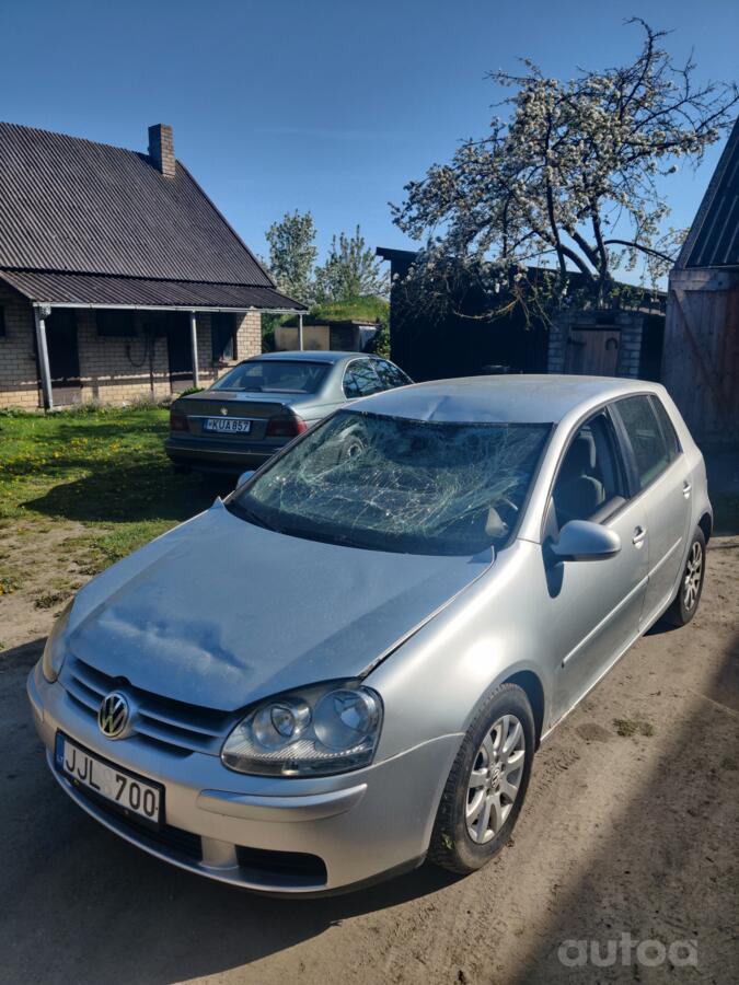 Volkswagen Golf 5 generation Hatchback 5-doors