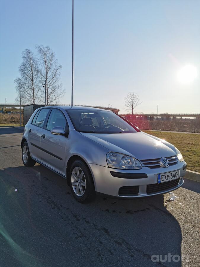 Volkswagen Golf 5 generation Hatchback 5-doors