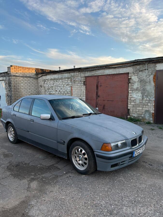 BMW 3 Series E36 Sedan