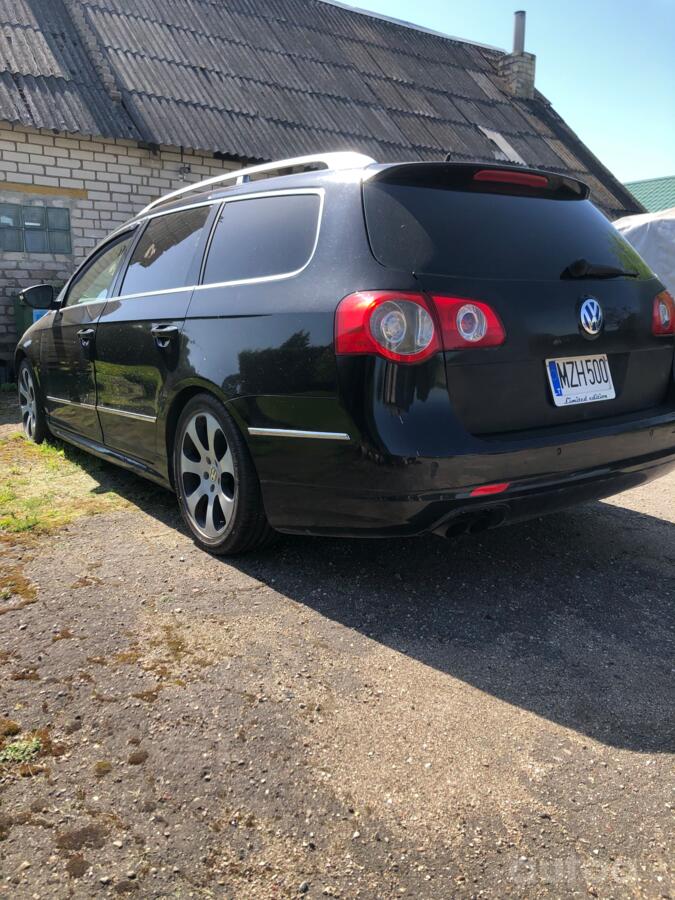 Volkswagen Passat B6 wagon 5-doors