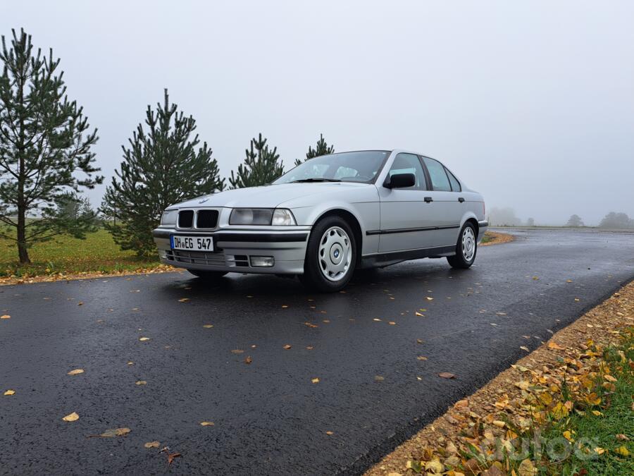 BMW 3 Series E36 Sedan