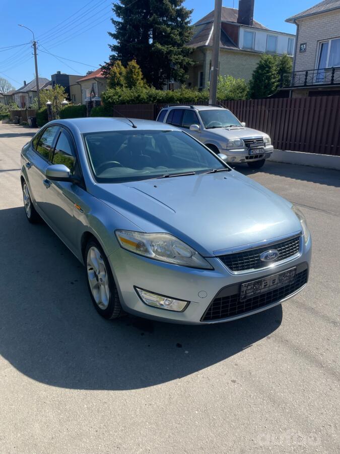 Ford Mondeo 4 generation Liftback