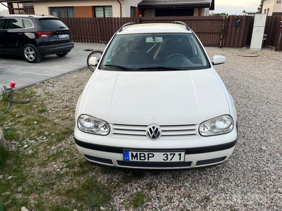 Volkswagen Golf 4 generation wagon