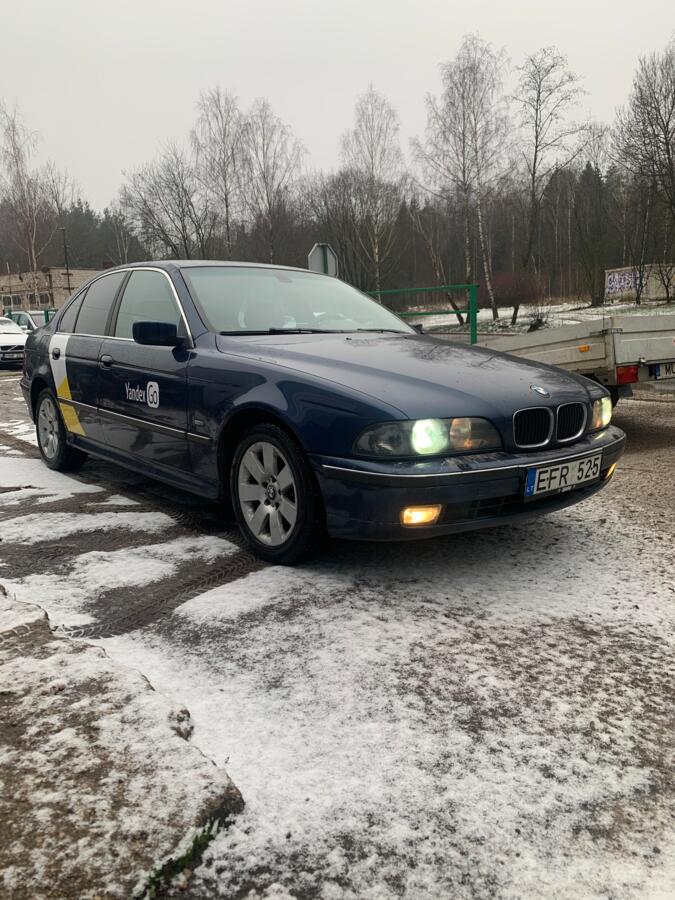 BMW 5 Series E39 Sedan 4-doors