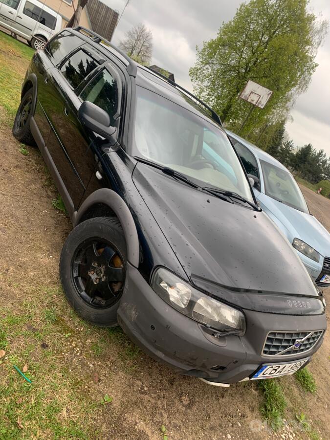 Volvo V70 2 generation wagon