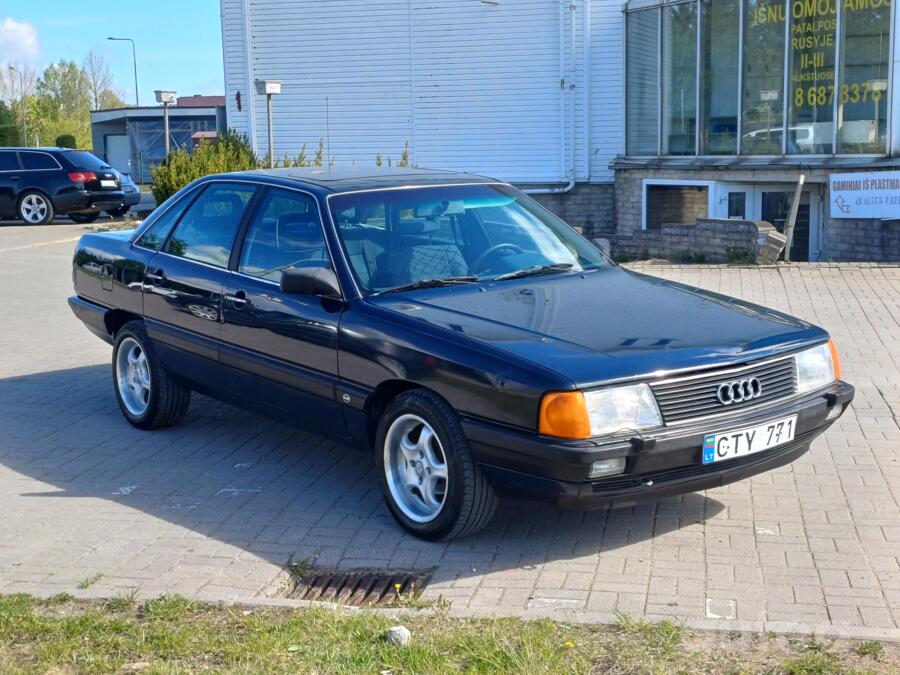 Audi 100 S3 Sedan