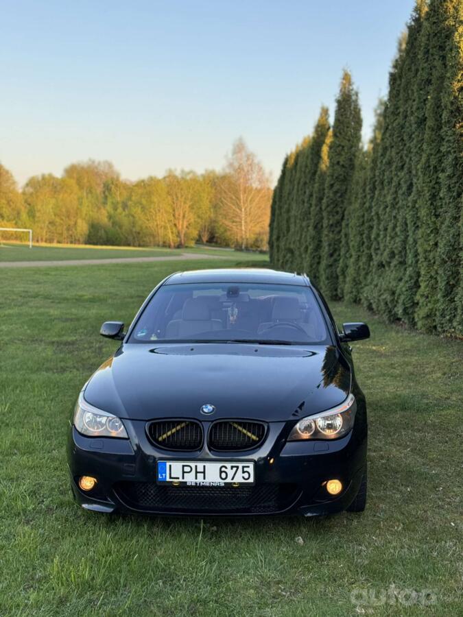 BMW 5 Series E60/E61 Sedan