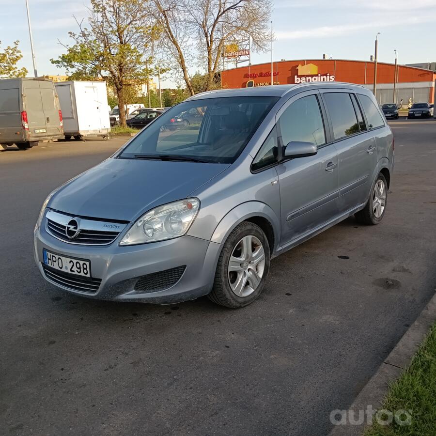 Opel Zafira B Minivan 5-doors