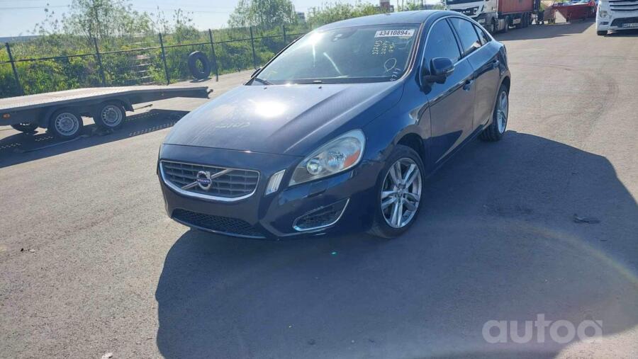 Volvo S60 2 generation Sedan
