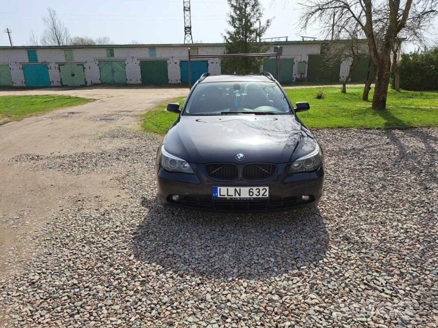 BMW 5 Series E60/E61 Touring wagon