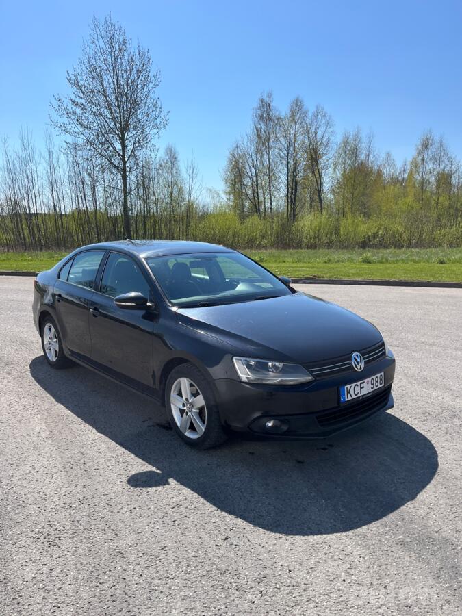 Volkswagen Jetta 6 generation Sedan