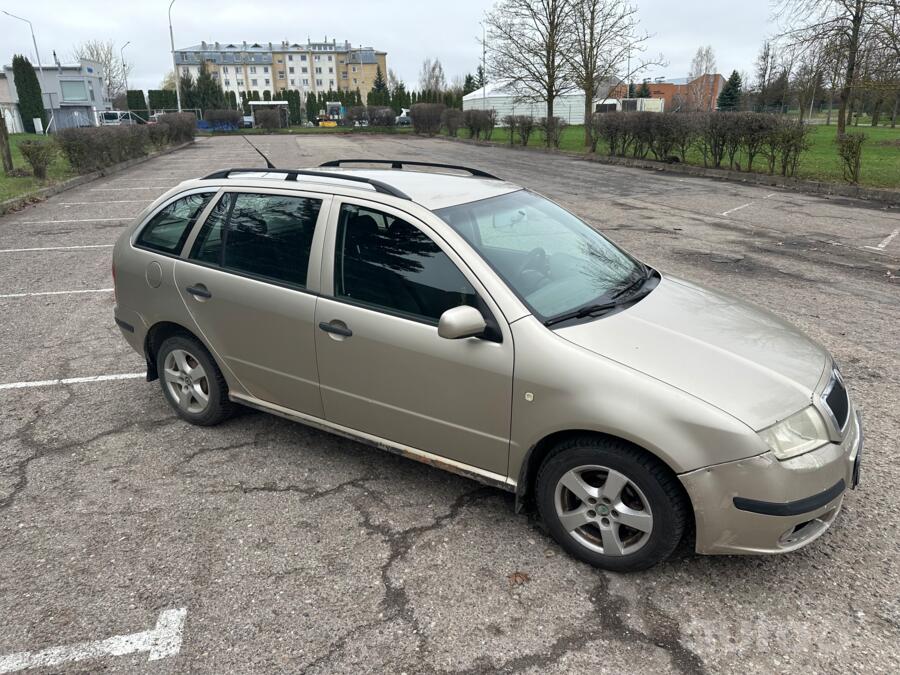 Skoda Fabia 1 generation [restyling]