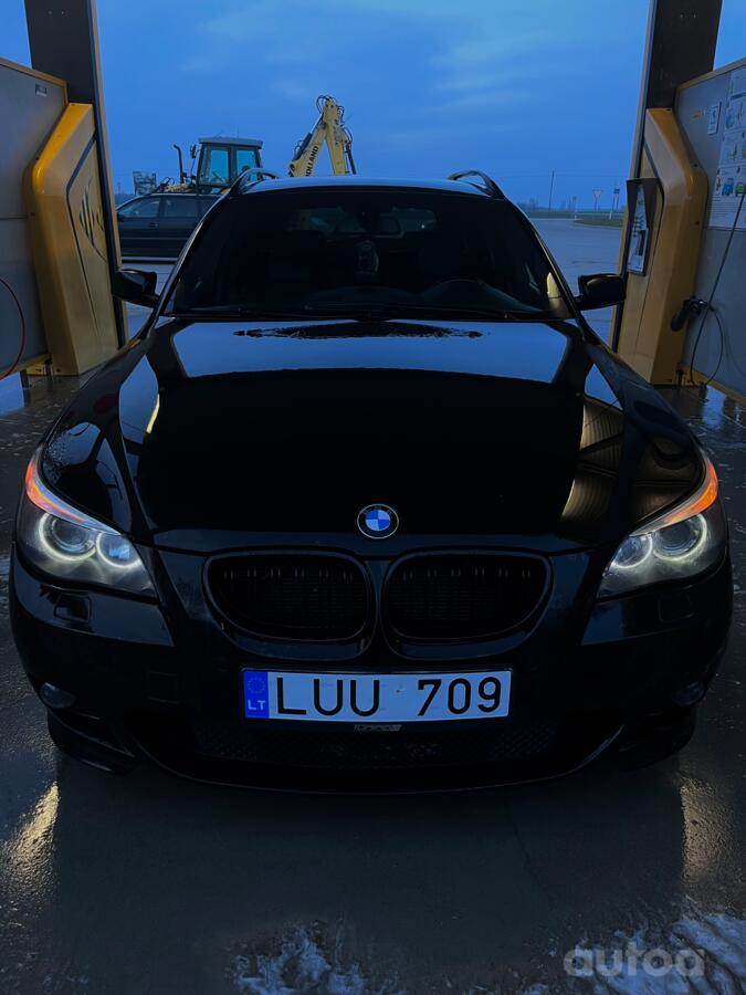 BMW 5 Series E60/E61 Touring wagon