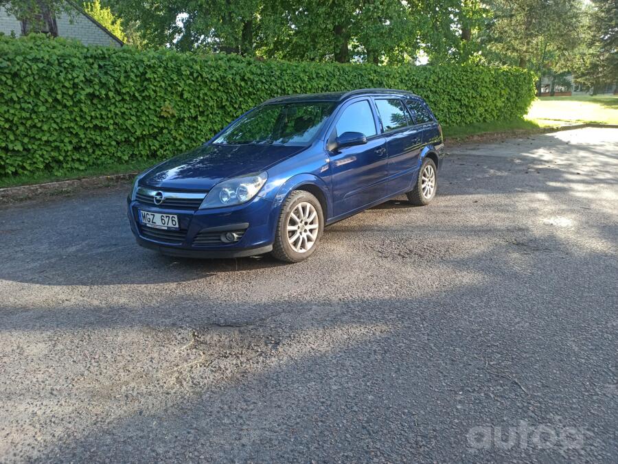 Opel Astra H [restyling]
