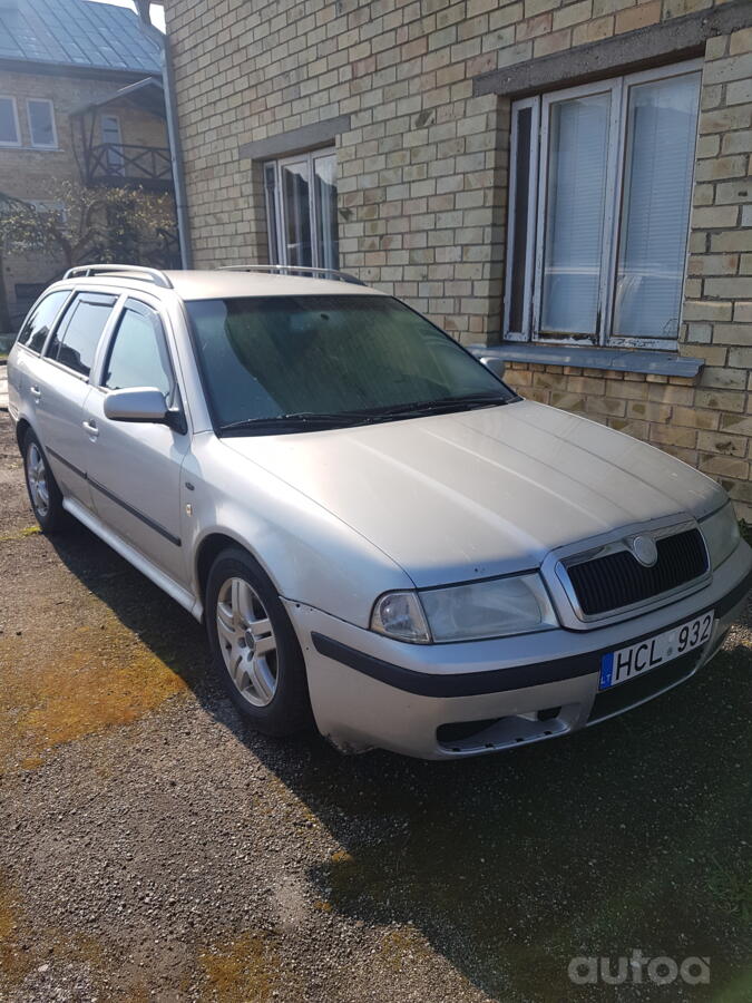 Skoda Octavia 1 generation [restyling] Combi wagon 5-doors