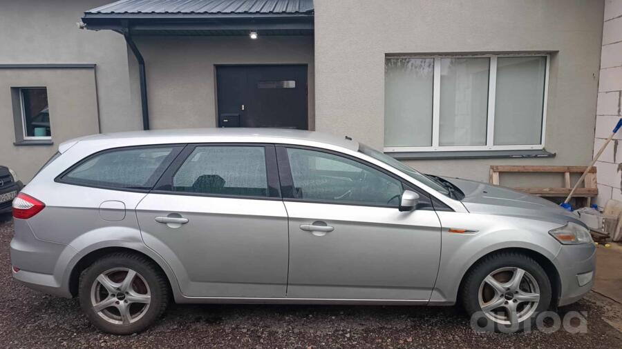Ford Mondeo 4 generation wagon