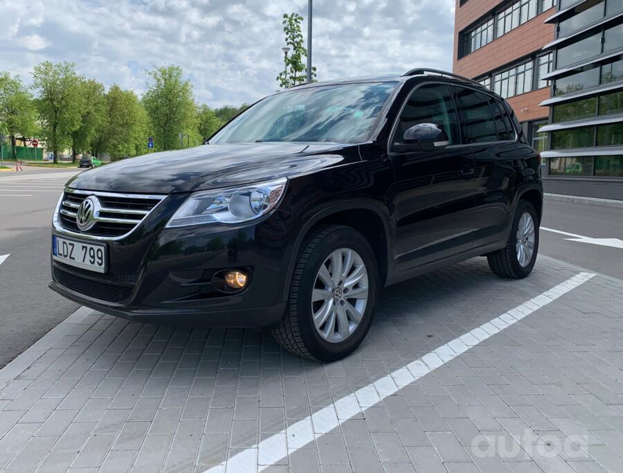 Volkswagen Tiguan 1 generation Crossover
