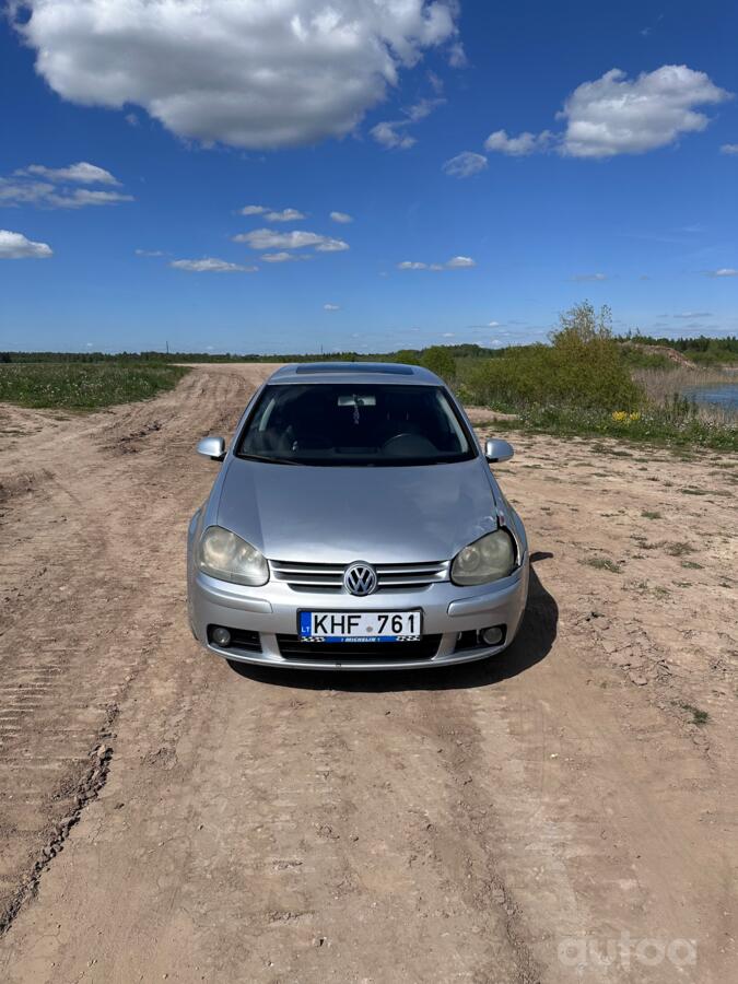 Volkswagen Golf 5 generation Hatchback 5-doors