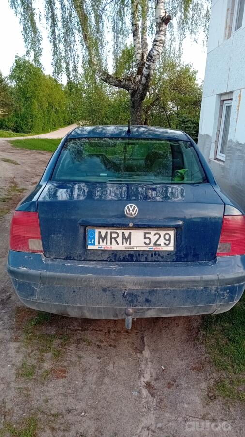 Volkswagen Passat B5 Sedan 4-doors