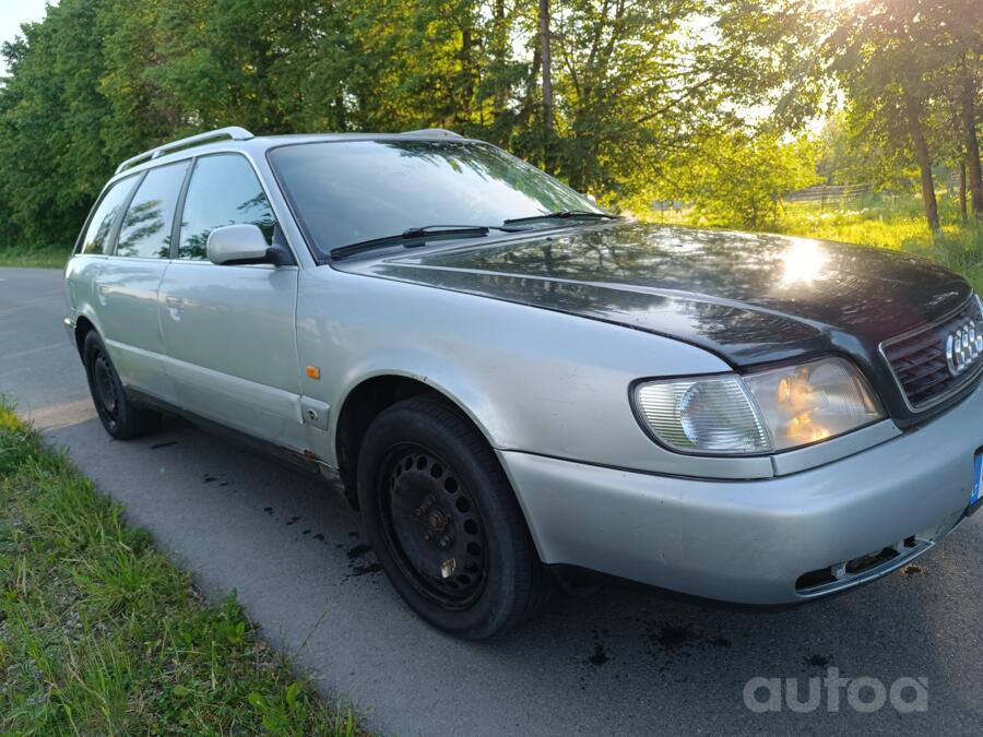 Audi A6 A4/C4 wagon