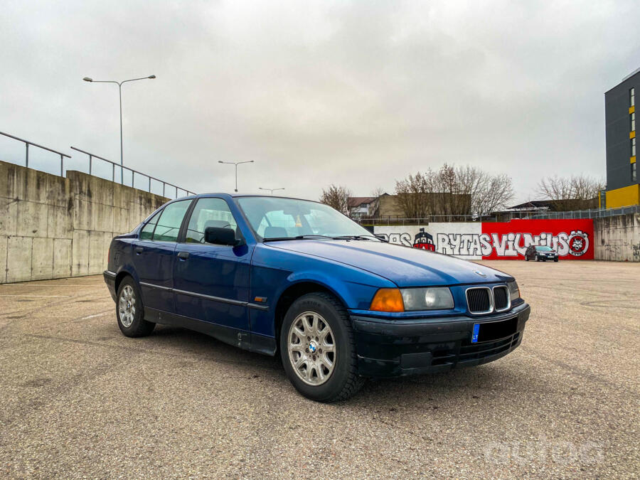 BMW 3 Series E36 Sedan