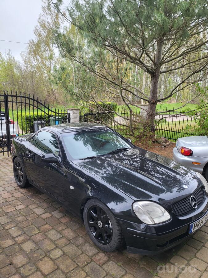 Mercedes-Benz SLK-Class R170 Roadster