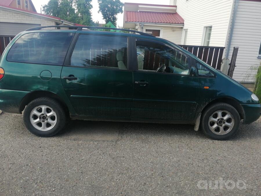 Volkswagen Sharan 1 generation Minivan 5-doors