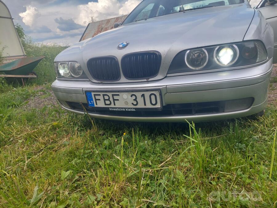 BMW 5 Series E39 Sedan 4-doors