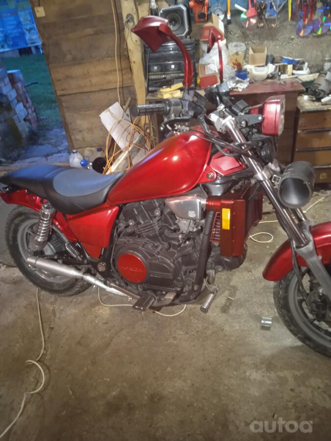 Honda VF