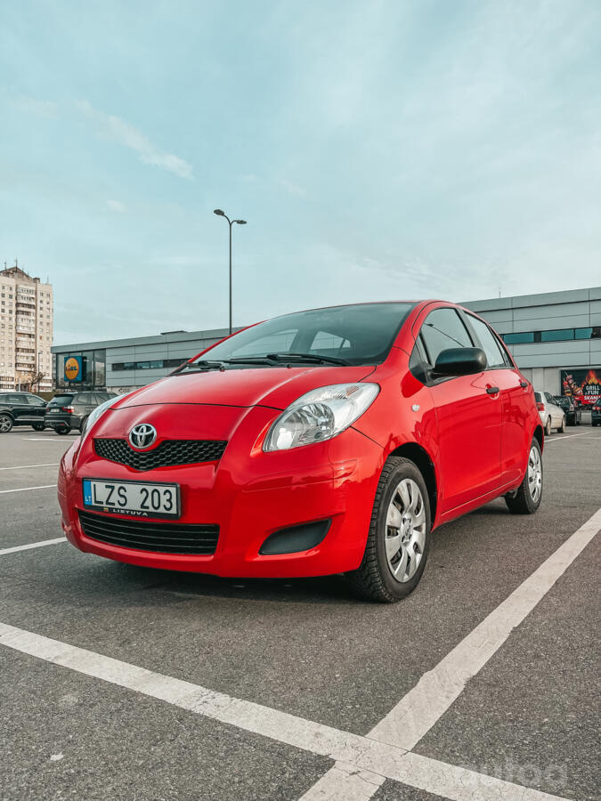 Toyota Yaris 2 generation [restyling]
