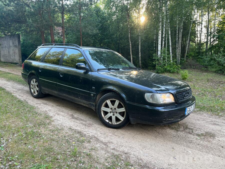 Audi A6 A4/C4 wagon