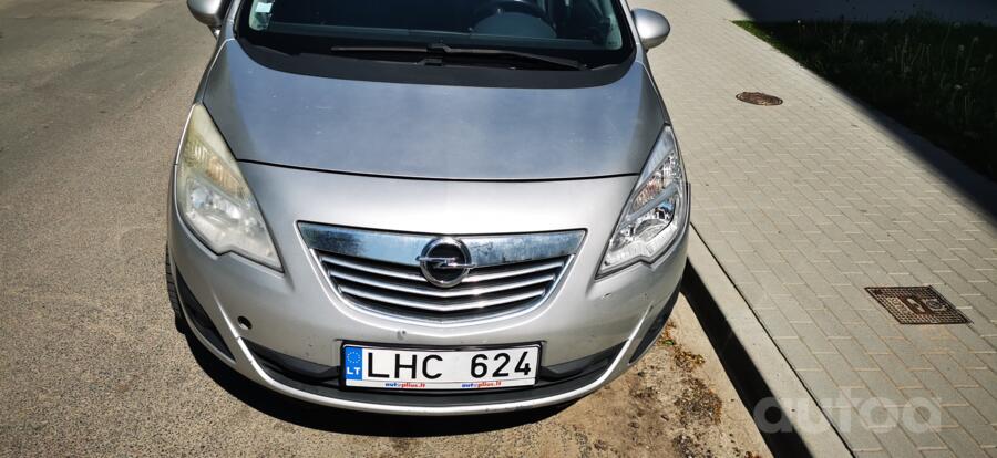 Opel Meriva 2 generation Minivan