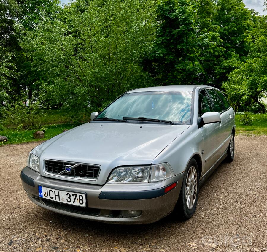 Volvo V40 1 generation [2th restyling] wagon