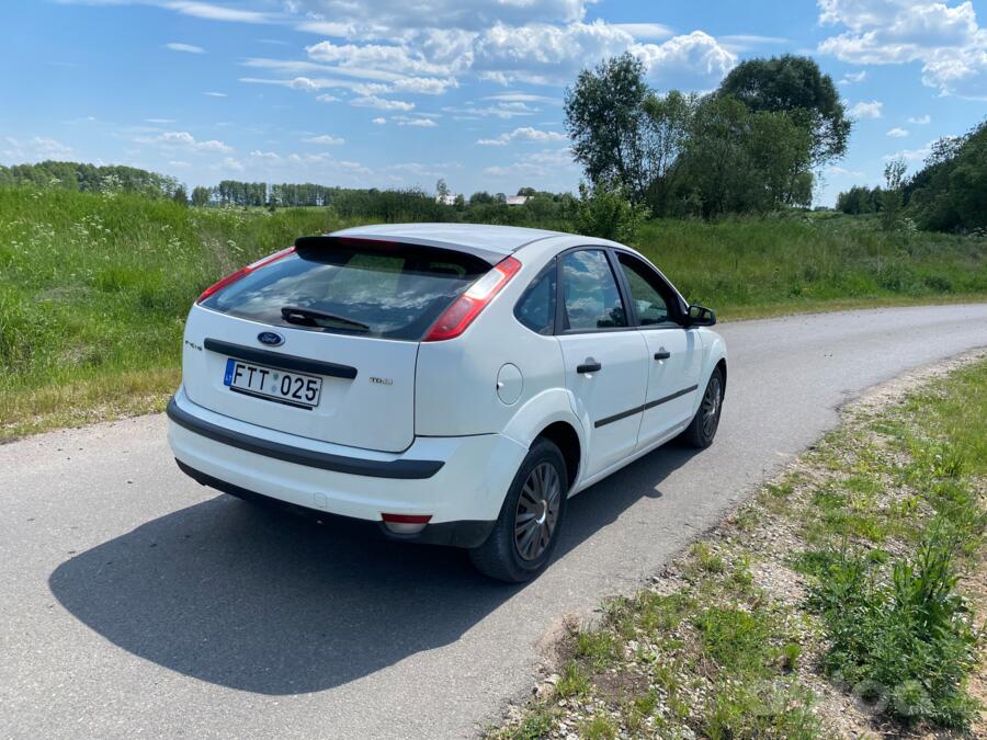 Ford Focus 1 generation [restyling] Hatchback 5-doors