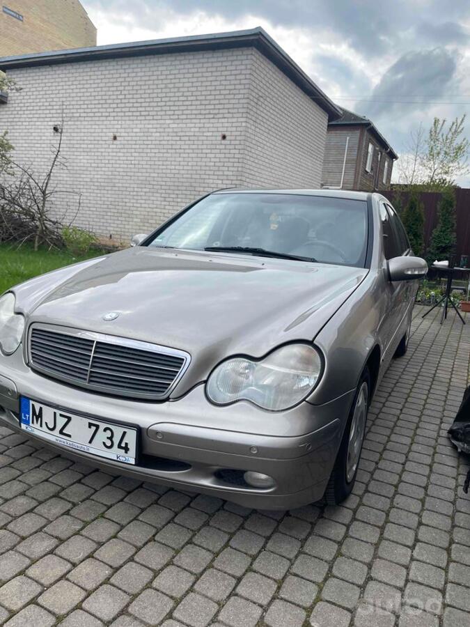 Mercedes-Benz C-Class W203/S203/CL203 Sedan