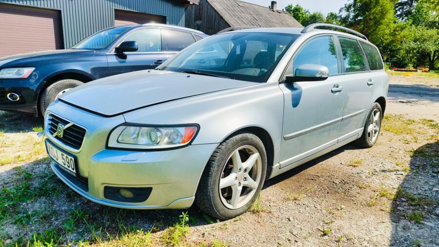 Volvo V50 1 generation [restyling]