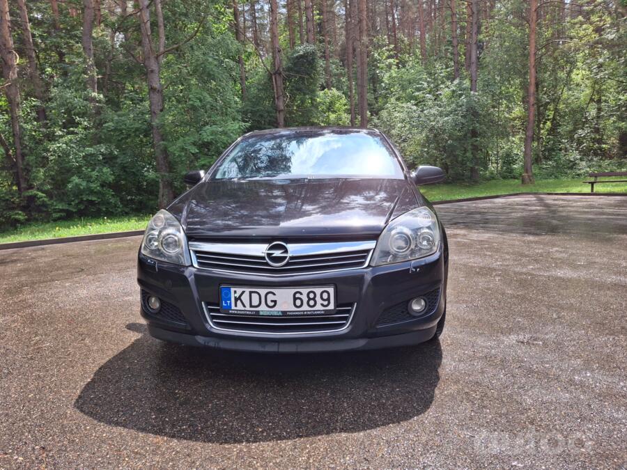 Opel Astra H [restyling]