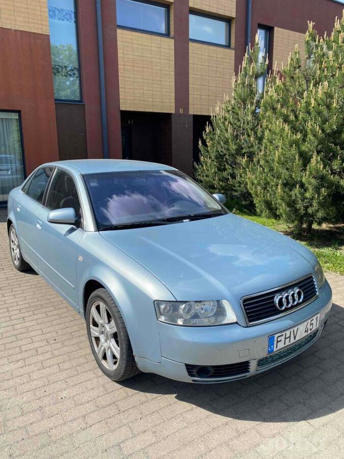 Audi A4 B6 Sedan