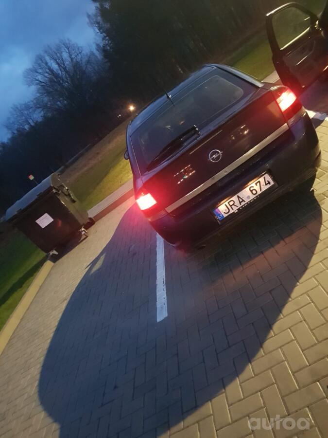 Opel Vectra C GTS hatchback