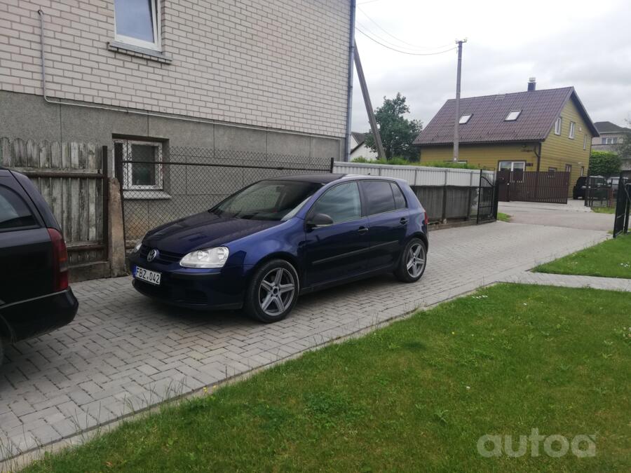 Volkswagen Golf 5 generation Hatchback 5-doors