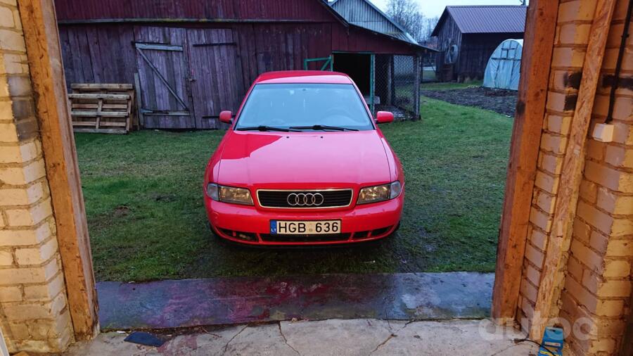 Audi A4 B5 Sedan