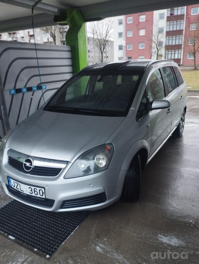 Opel Zafira B Minivan 5-doors