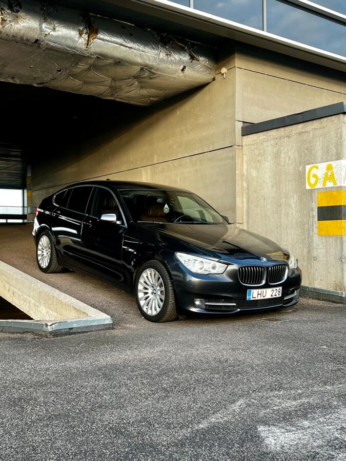 BMW 5 Series F07/F10/F11 Gran Turismo liftback