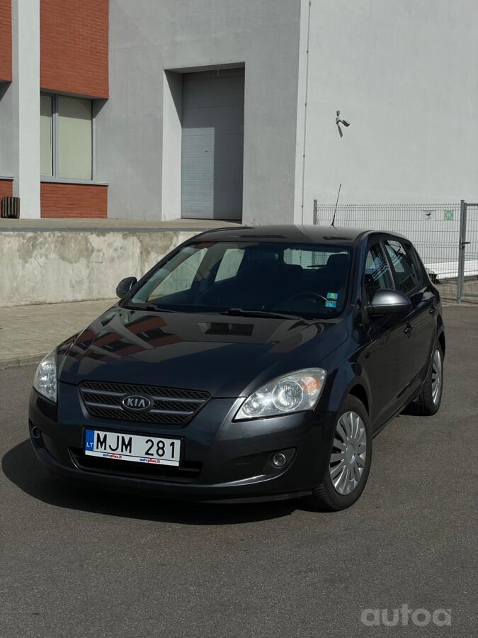 Kia Cee'd 1 generation Hatchback 5-doors