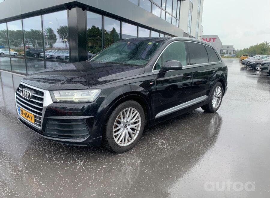 Audi Q7 4M Crossover