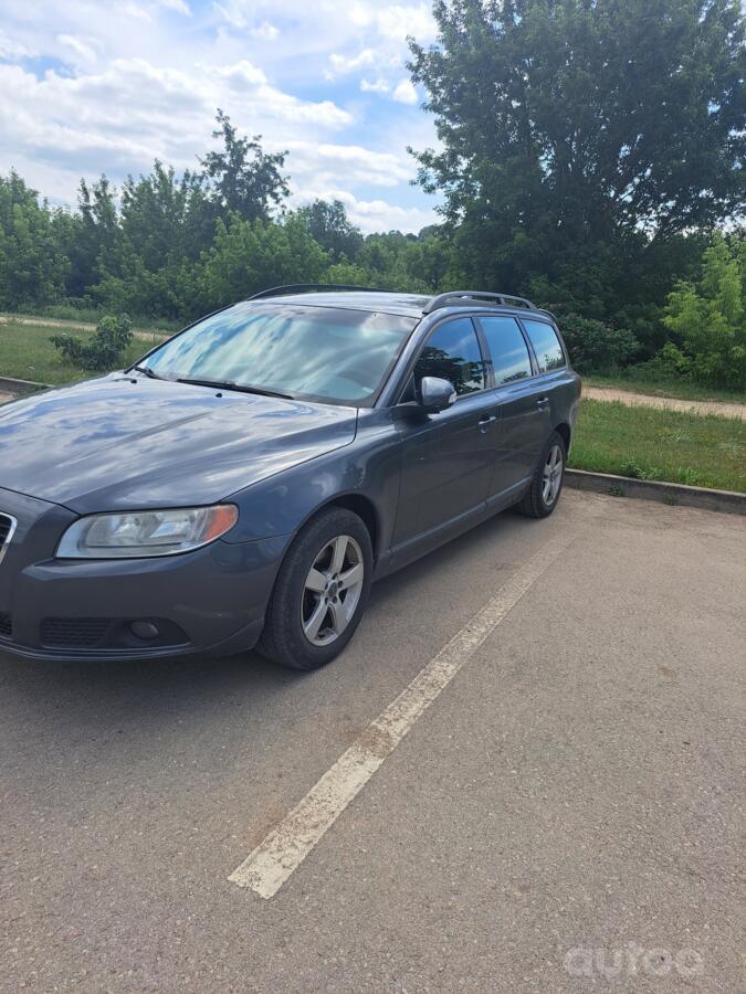 Volvo V70 3 generation wagon