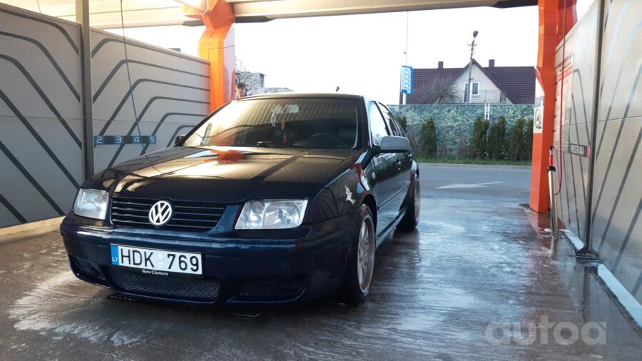 Volkswagen Bora 1 generation Sedan